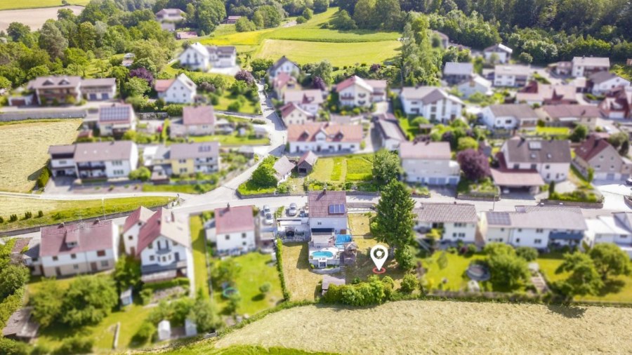 Standort - Charmantes Baugrundstück mit Panoramablick in Ergoldsbach