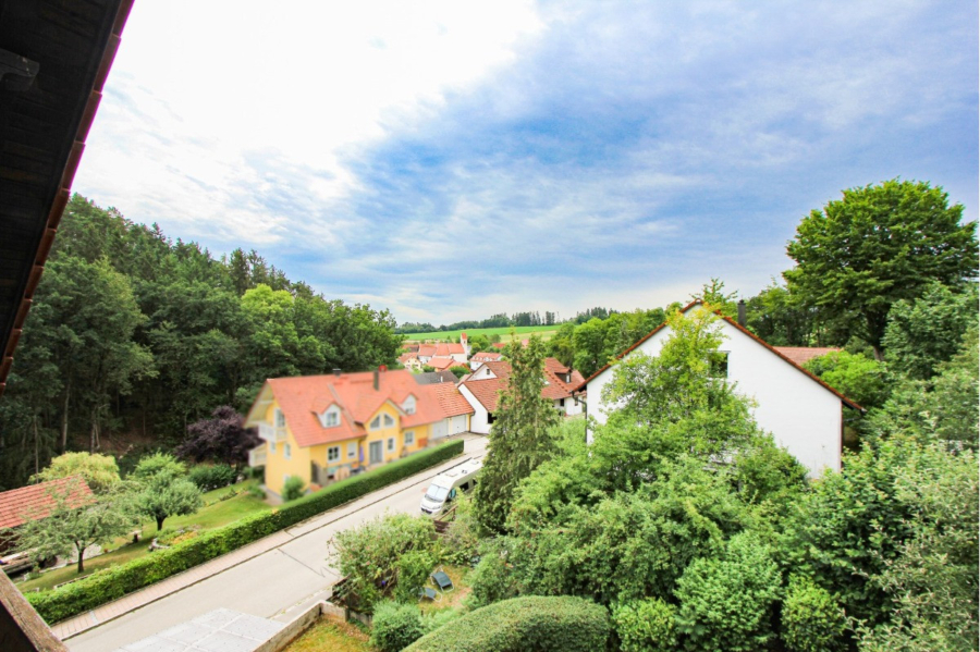 Blick - Südausgerichtetes Familienhaus mit unverb. Panoramablick - ideal für Einzel- oder Mehrgenerationennutzung